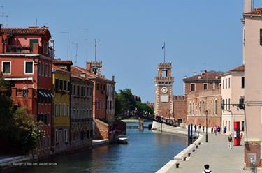 We explore Venice, DSE_8007_b_H490